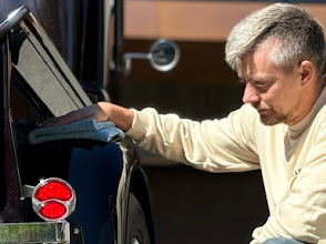 Mobile auto detailing in progress at a client's home